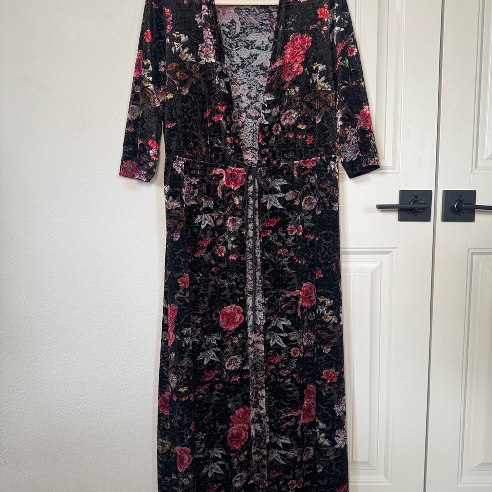 Xhilaration Floral Velvet Cardigan - Pink and Black - Discontinued